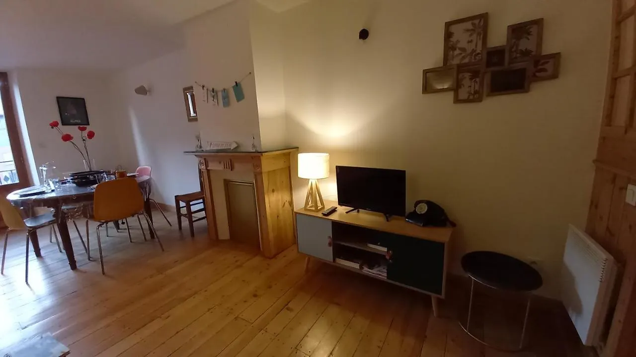 Apartment Appartement De Charme Le 1707 Au Coeur De La Cite Vauban Briancon