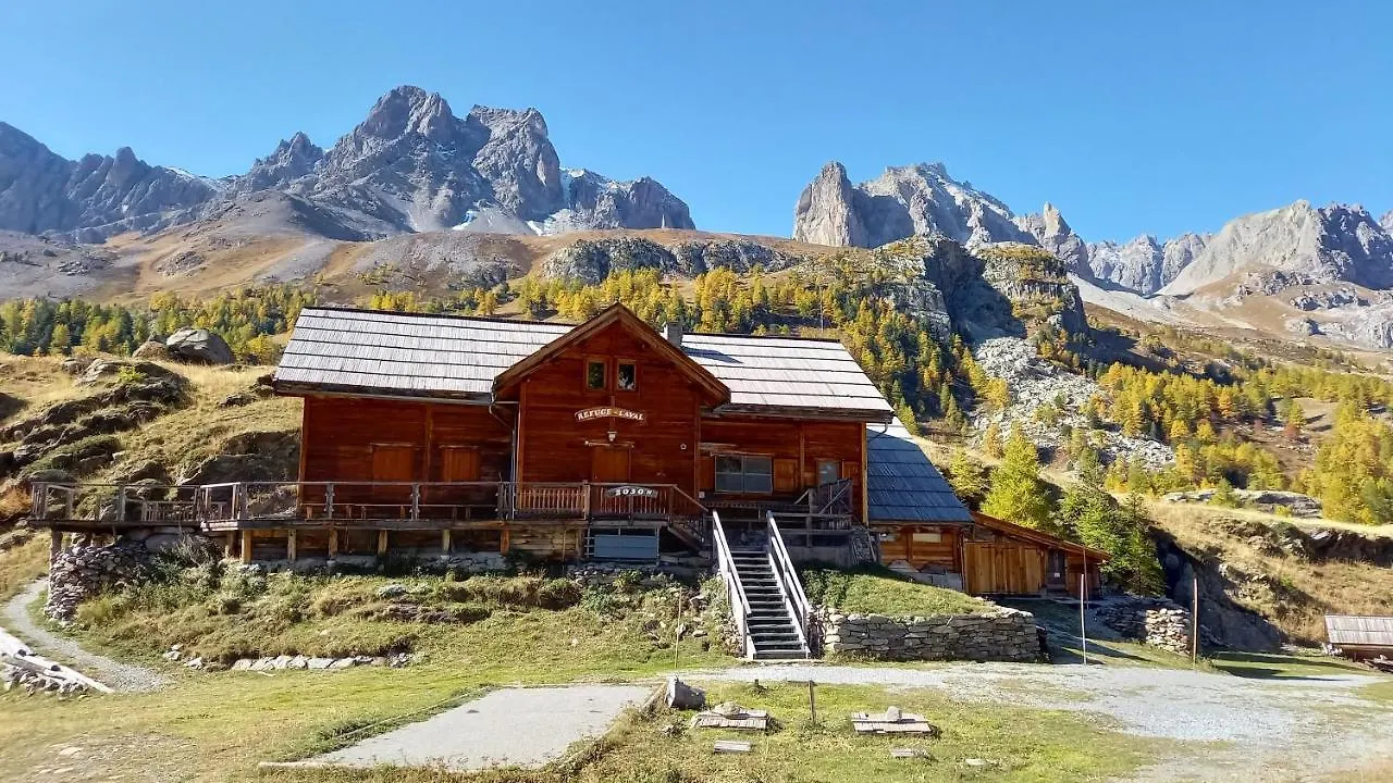 Appartement De Charme Le 1707 Au Coeur De La Cite Vauban Briançon Lägenhet